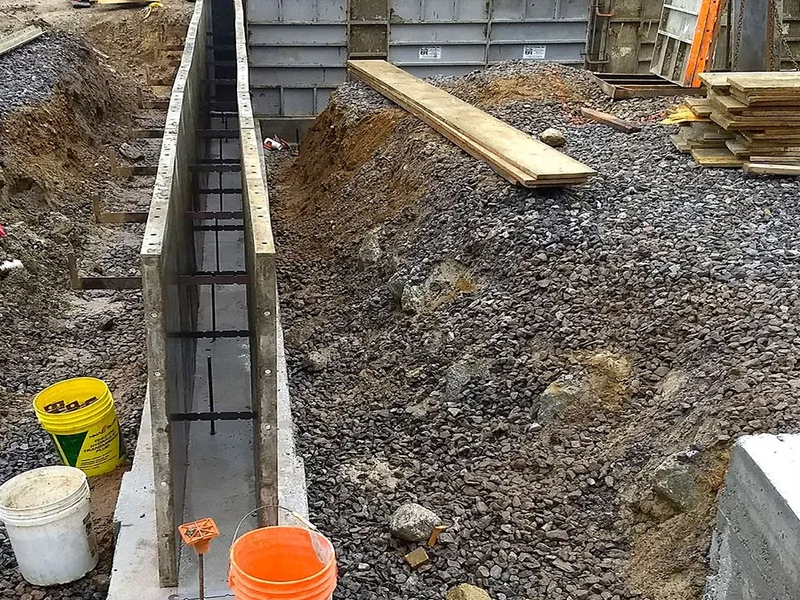FOOTERS & FOUNDATIONS